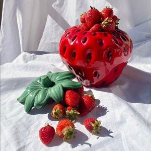 FOLLOW @itsavintageromance on Insta!